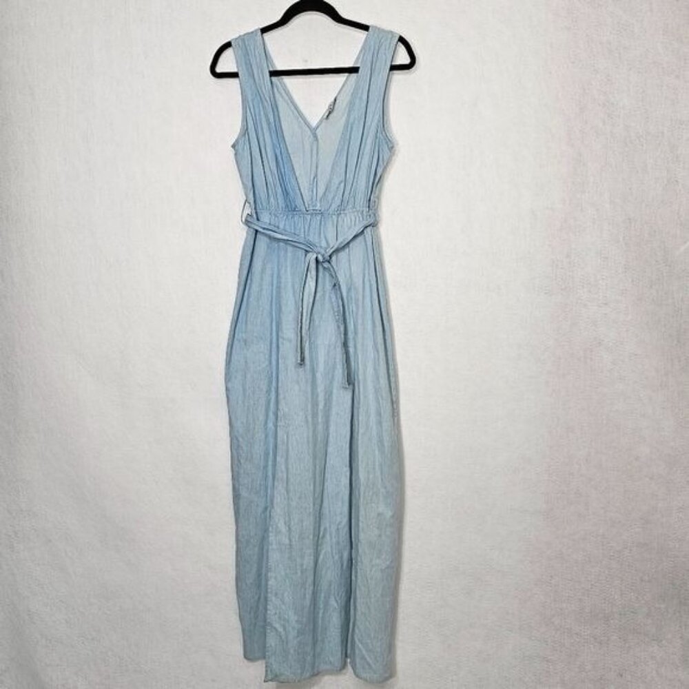 Lioness Blue Chambray Sleeveless Belted Pleated Maxi Dress Medium